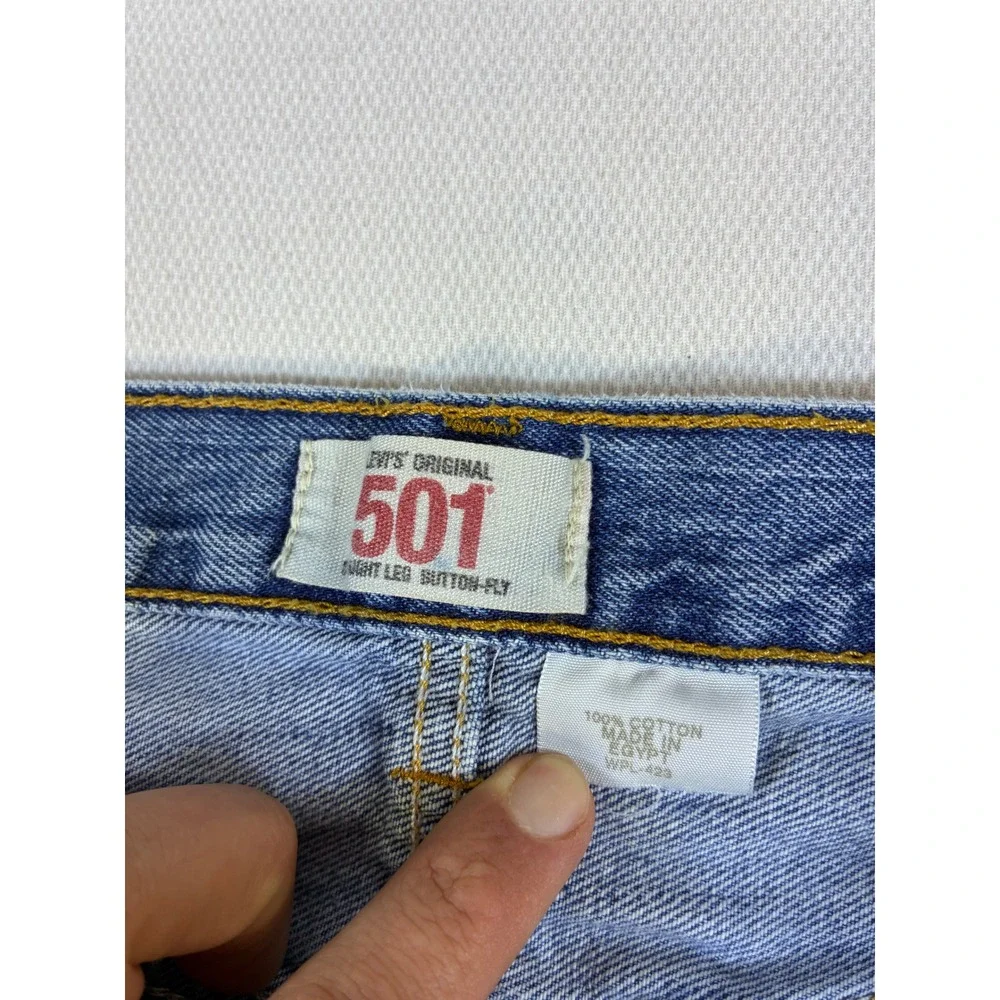 Vintage Levis 501 Original Straight Leg Blue Jeans Mens 38x30 Button Fly Medium‎